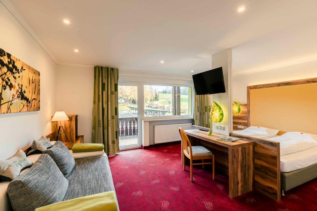 Landhotel Gruenwies -Bonsai-Wellness Garni (Adults Only) Lohberg Buitenkant foto